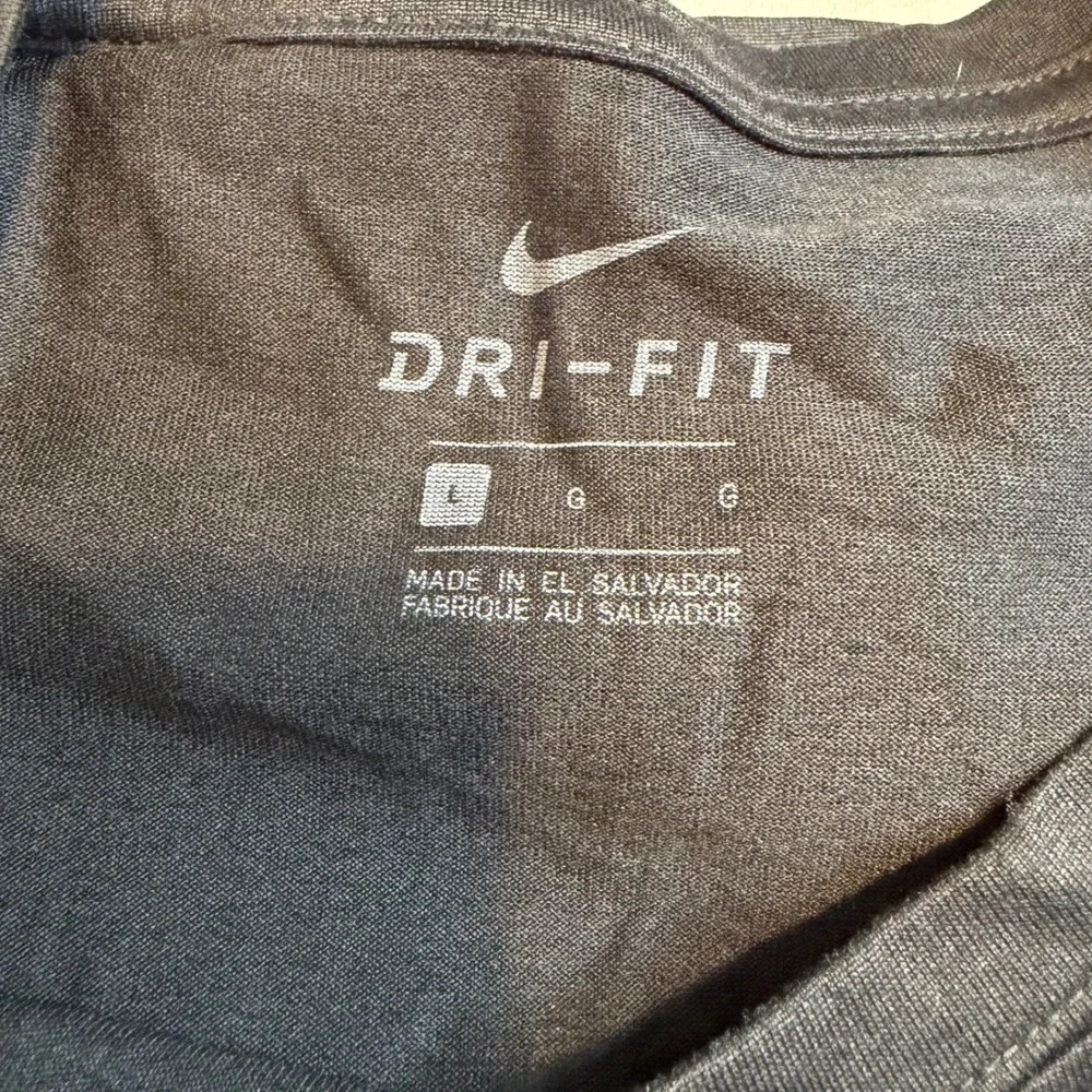 Nike Dri-FIT Mens Long Sleeve Training Shirt Black Large 472969-615506